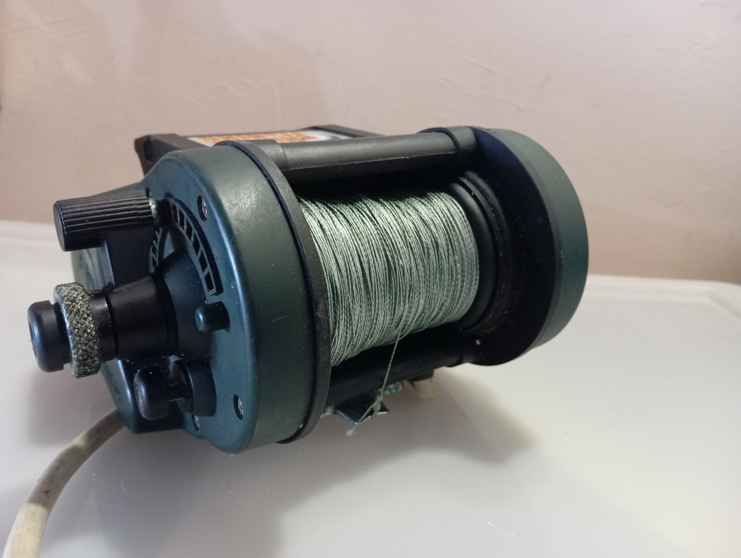 Mulinello elettrico kristal fishing xl 635 per bolentino profondo totani rossi