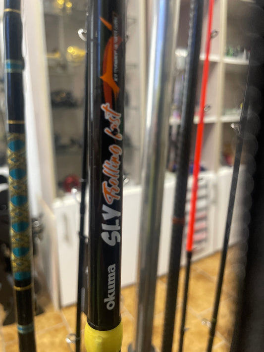 Canna okuma sly trolling 12 / 20 lb anelli fuji traina col vivo o traina d altura ottime condizioni