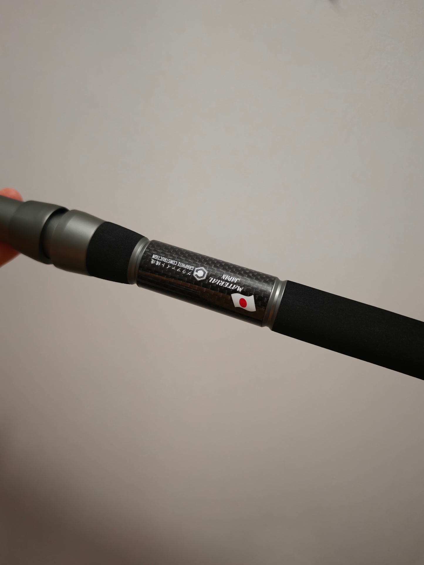 Disponibile 20/30 - 30 e 50  lb ottime per drifting al tonno rosso traina d' altura e col vivo nella mezz acqua canna in carbonio con anelli seaguide azione ripartita!!!