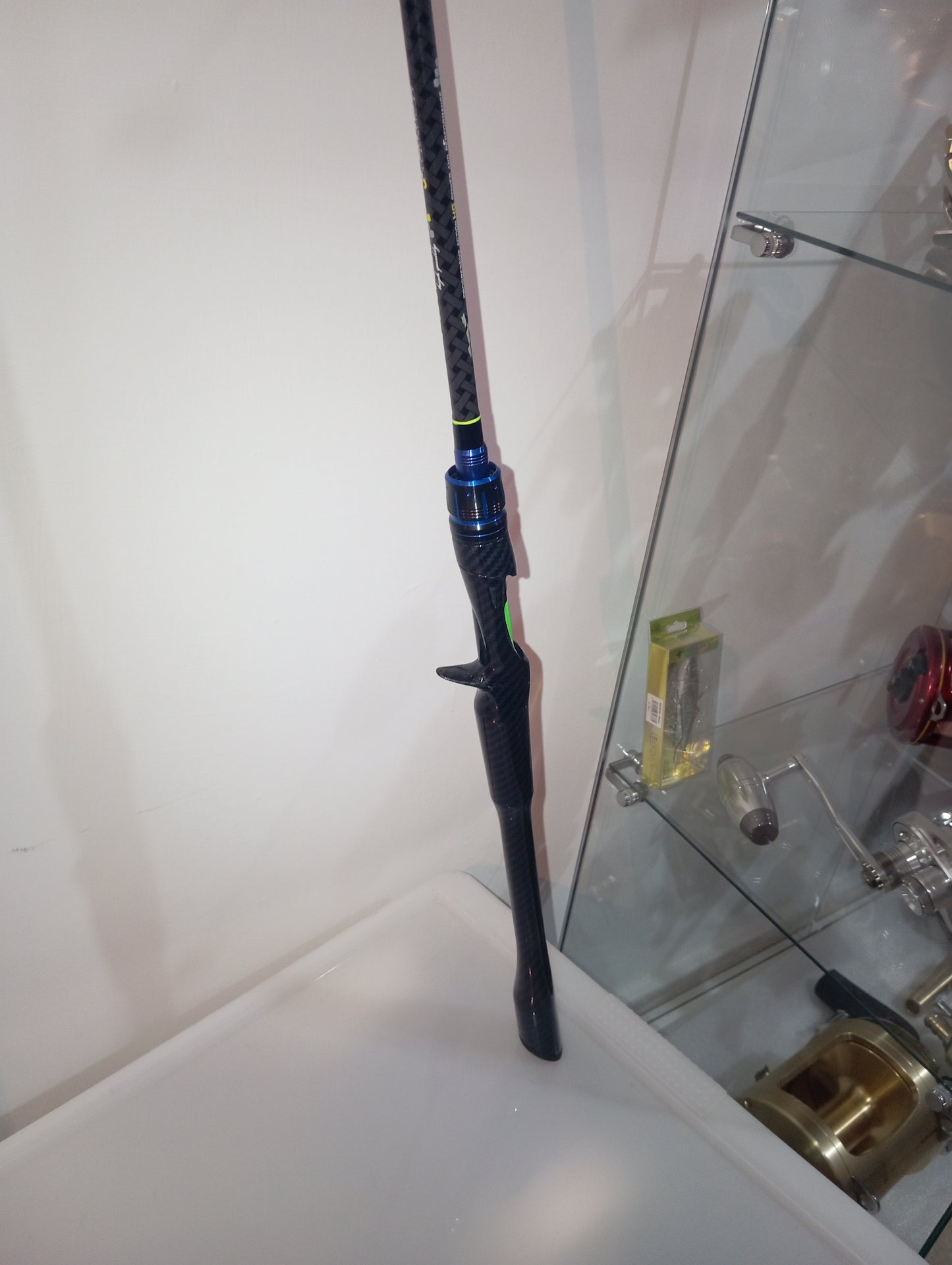Canna 2.10 mt ottima per tecniche verticali light o casting 7-50 grammi sabiki tataki light jigging