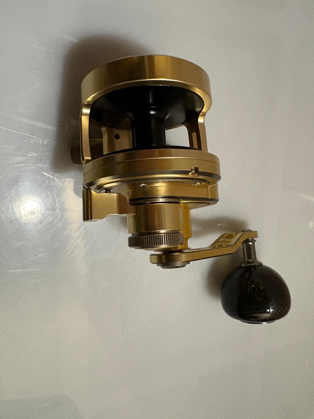 Mulinello sealine australian reel vj 300 frizione e manopla in carbonio nato per slow pitch  e tecniche verticali destro